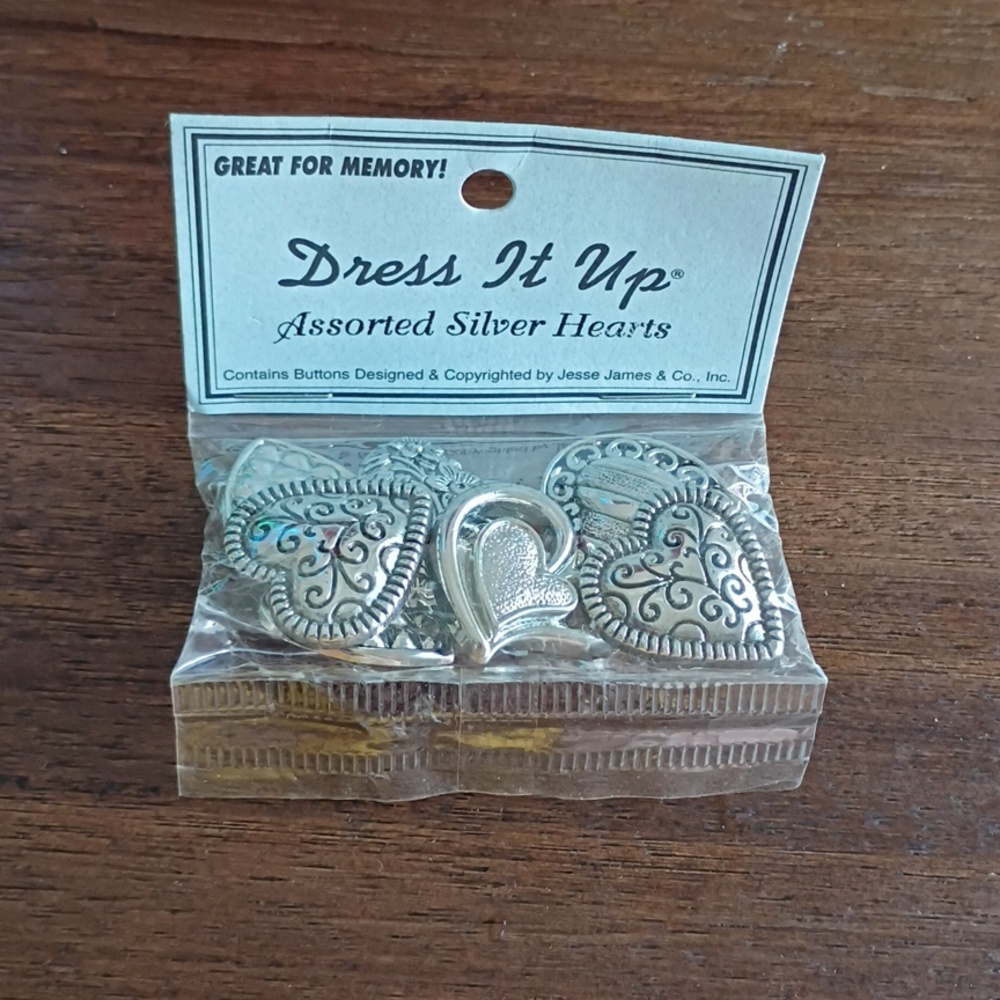 Dress It Up Assorted Silver Heart Buttons - Silver